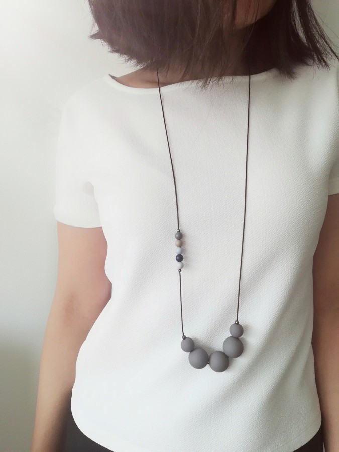 136 | Long Grey Necklace 